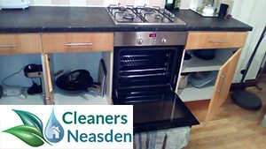 tenancy cleaning services neasden